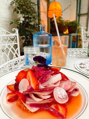 Milk & Roses by null