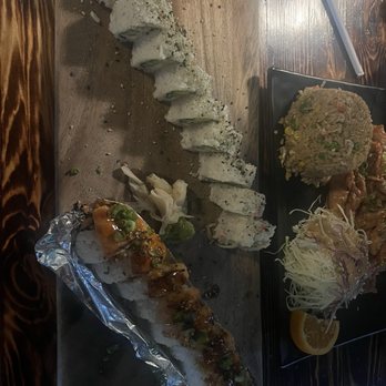 Modesto Sukiyaki - California Roll & Lion King Roll - Sushi Bars Near Me - Modesto, California