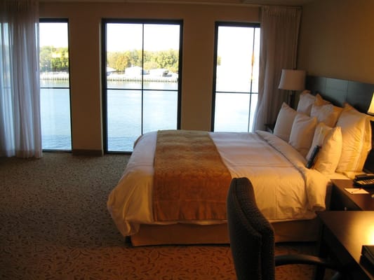 Marriott Savannah Riverfront by null