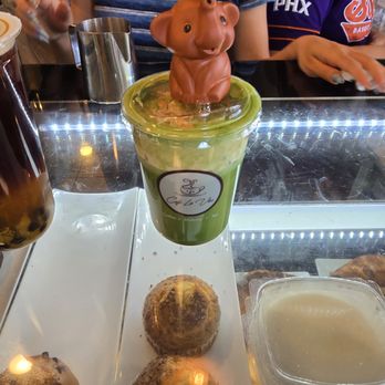 Cafe La Vies - Coffee & Tea Near Me - Sacramento, California Cafe La Vies - Coffee & Tea Near Me - Sacramento, California