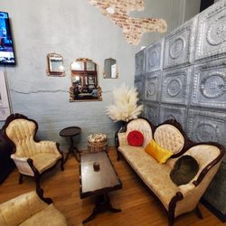 Parlor 5