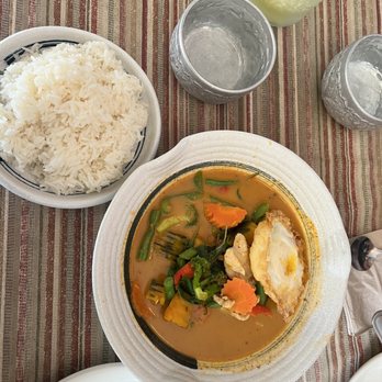 Larb Thai Food & Tapas - Pumpkin curry - Thai Near Me - El Cerrito, California