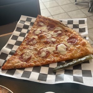 NEW YORK PIZZA & PINTS - 93 Photos & 171 Reviews - 4900 Eldorado Pkwy