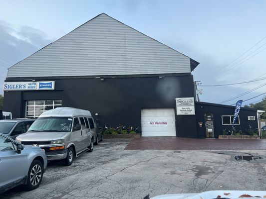 Sigler's Auto Body