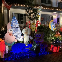 Photo of East Sacramento's Fab 40s Christmas Lights - Sacramento, CA, United States