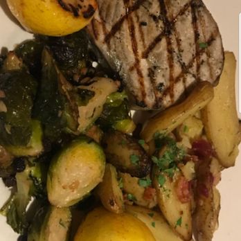 Bluewater Grill - Seafood Near Me - Temecula, California