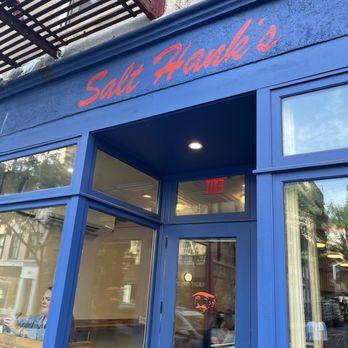 Salt Hank’s - Front door - Sandwiches Near Me - New York, New York