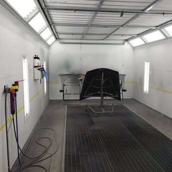 BF Bodyworks - Paint Shop - Body Shops Near Me - Olathe, Kansas