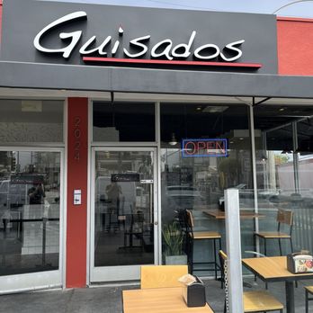 Guisados Venice - Tacos Near Me - Los Angeles, California