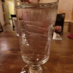 Gardenville Hotel - Water