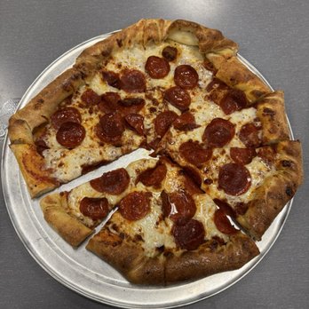 Chuck E. Cheese - The terrible looking pizza they gave me after waiting more than an hour - Pizza Near Me - Burbank, California
