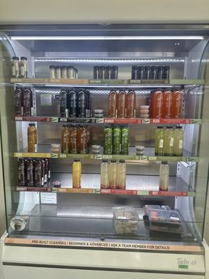 Main Squeeze Juice Co. by null