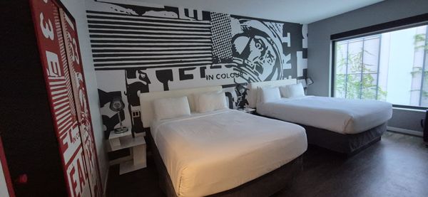 Radisson RED Minneapolis Downtown by null