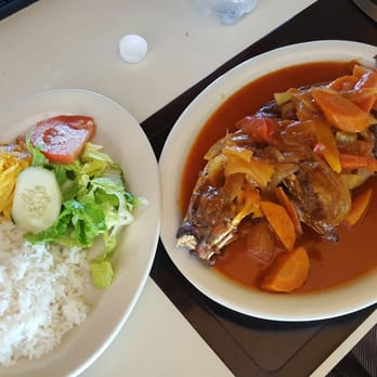 Brooks Restaurant And Bar - Old wives fish - Caribbean Near Me - St. Thomas, Virgin Islands