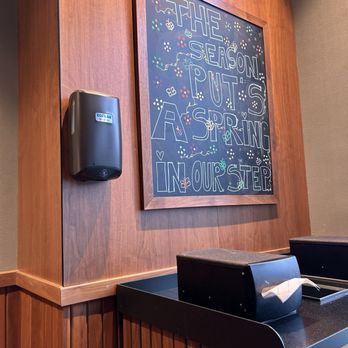 Starbucks - Coffee & Tea Near Me - Commack, New York Starbucks - Coffee & Tea Near Me - Commack, New York