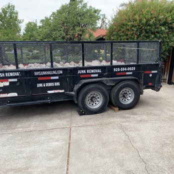 Rays Hauling - Concrete debris bin - Junk Removal & Hauling Near Me Rays Hauling - Concrete debris bin - Junk Removal & Hauling Near Me