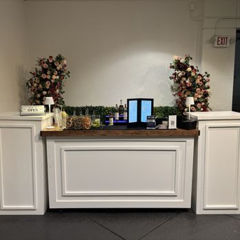 Social Mix - New backgrounds - Bartenders Near Me - Richmond, California