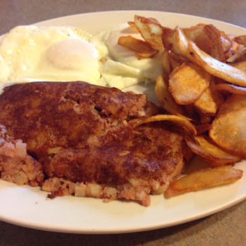 Salles Café - Corned beef hash and eggs with home fries - Breakfast & Brunch Near Me - Tulare, California Salles Café - Corned beef hash and eggs with home fries - Breakfast & Brunch Near Me - Tulare, California