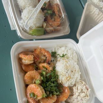 Geste Shrimp Truck - Food Trucks Near Me - Kahului, Hawaii