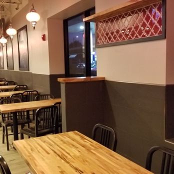 Pita Pita Mediterranean Grill - Inside pic 1 - Mediterranean Near Me - Rolling Meadows, Illinois