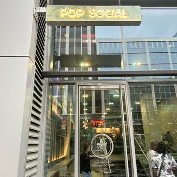 Pop Social