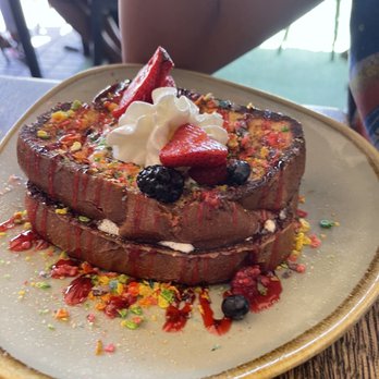 The Lola - Fruity pebbles French toast - Cocktail Bars Near Me - Glendale, Arizona The Lola - Fruity pebbles French toast - Cocktail Bars Near Me - Glendale, Arizona