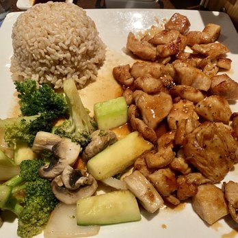 Passion Fin - Hibachi chicken with brown rice - Asian Fusion Near Me - Ashburn, Virginia Passion Fin - Hibachi chicken with brown rice - Asian Fusion Near Me - Ashburn, Virginia