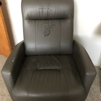 Living Spaces - Living spaces recliner- shedding fabric after 2 years - Furniture Stores Near Me - Redondo Beach, California