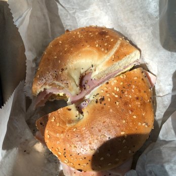 Cafe Toscana - YUM! ET Ham, Egg & Cheese Bagel - Coffee & Tea Near Me - Old Saybrook, Connecticut