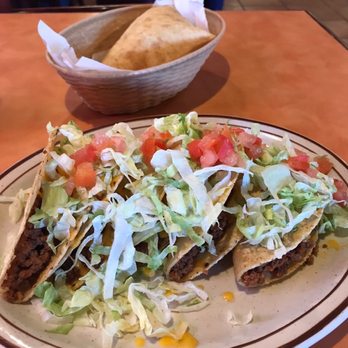 Café Castro - Nom Nom Nom Tacos! - New Mexican Cuisine Near Me - Santa Fe, New Mexico Café Castro - Nom Nom Nom Tacos! - New Mexican Cuisine Near Me - Santa Fe, New Mexico