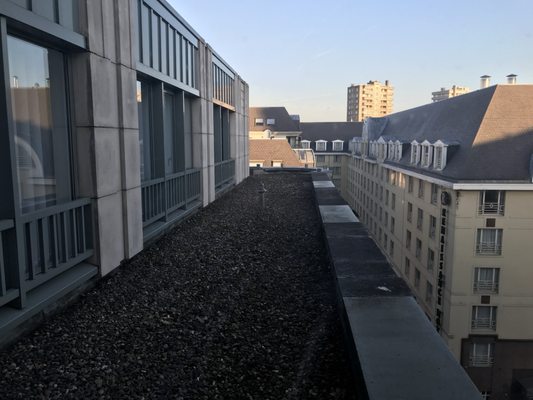 Radisson RED Brussels by null