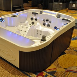 Splash Works Pool & Spa - Negative Edge Spa