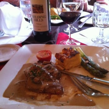 Birchfield Manor Inn and Restaurant - Steak Diane. - Hotels Near Me - Yakima, Washington