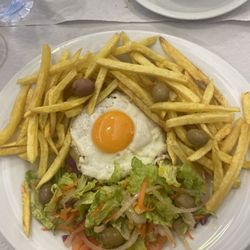 Tropical - Hamburguesa Portuguesa style