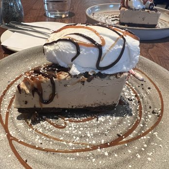 Sweet T's Restaurant + Bar - Mississippi Mud Pie - Southern Near Me - Windsor, California Sweet T's Restaurant + Bar - Mississippi Mud Pie - Southern Near Me - Windsor, California