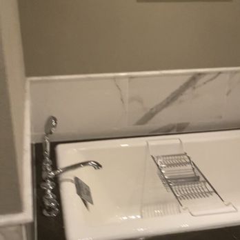 The Ivey's Hotel - Fantastic bath. Very clean! - Hotels Near Me - Charlotte, North Carolina The Ivey's Hotel - Fantastic bath. Very clean! - Hotels Near Me - Charlotte, North Carolina