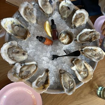 Plank Provisions - Iced Oysters* - Seafood Near Me - Omaha, Nebraska Plank Provisions - Iced Oysters* - Seafood Near Me - Omaha, Nebraska