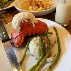 Cape Fear Vineyard and Winery - Steak and lobster tail mines under lobster