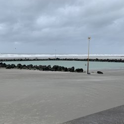 Hôtel des Arts - Beach near hotel