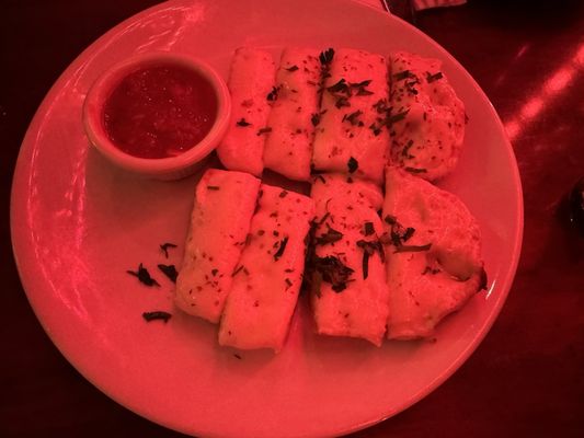 Tolli’s Trattoria by null