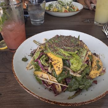 Cafe Vida - Chicken Mango Salad - Breakfast & Brunch Near Me - Culver City, California Cafe Vida - Chicken Mango Salad - Breakfast & Brunch Near Me - Culver City, California