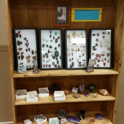 Windy Way Rock Shop - Display 3