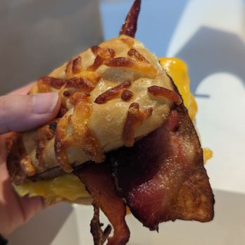 Ellie's Table - Bacon, Egg, and Cheese Palm Sandwich - Cafes Near Me - Irvine, California
