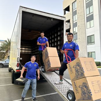 Ark Moving Co - Moving without stress with reputable movers - Movers Near Me - Irvine, California Ark Moving Co - Moving without stress with reputable movers - Movers Near Me - Irvine, California