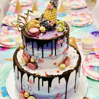 T&5 Cafe Bakery - Bakeries Near Me - Folsom, California