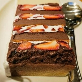 Nantucket Grill - Durham - Custom chocolate strawberry shortcake - American Near Me - Durham, North Carolina