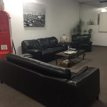 CSAI Auto Service - Nice, cool lounge to relax while we wait for our cars. - Smog Check Stations Near Me - Riverside, California