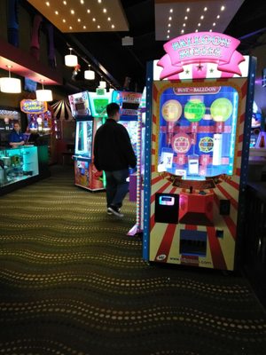 CW Lanes & Games by null