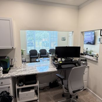 Adler Comprehensive Chiropractic - Adler Comprehensive Chiropractic, Roswell GA Front Desk - Chiropractors Near Me - Roswell, Georgia Adler Comprehensive Chiropractic - Adler Comprehensive Chiropractic, Roswell GA Front Desk - Chiropractors Near Me - Roswell, Georgia