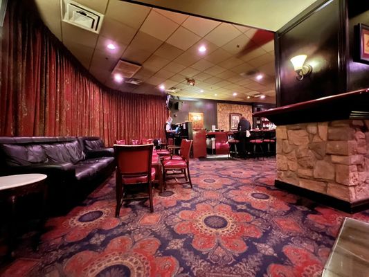 Nicky Blaine's Cocktail Lounge by null